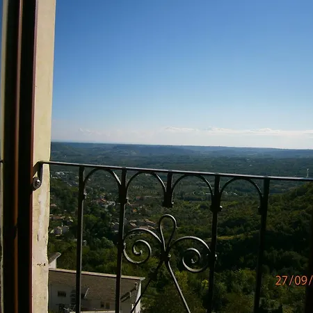 Bed & Breakfast Casa Mila' 4*