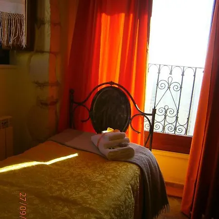 Casa Mila' Bed & Breakfast 4*