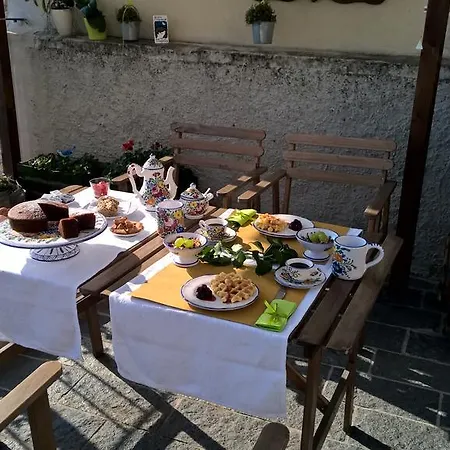 Bed & Breakfast Casa Mila' 4*